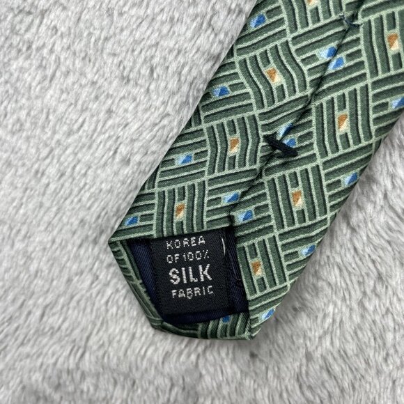 Nautica Men's Classic 100% Silk Neck Tie - Picture 4 of 6